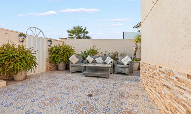 Reventa - Villa -
Orihuela Costa - Playa Flamenca