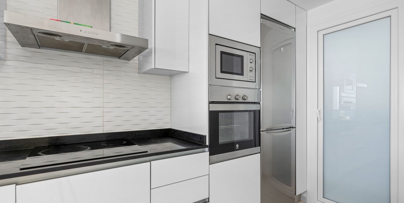 Resale - Apartment / flat -
Orihuela Costa - Punta Prima