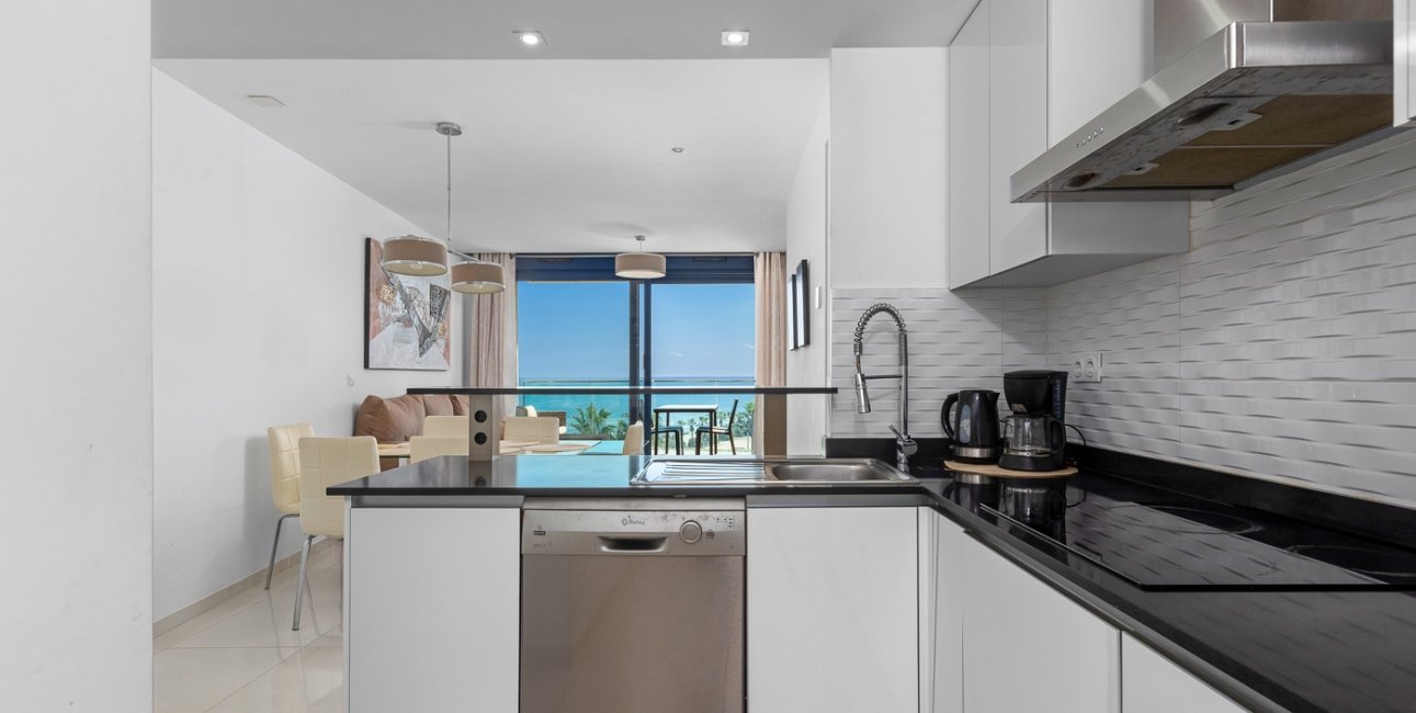 Resale - Apartment / flat -
Orihuela Costa - Punta Prima