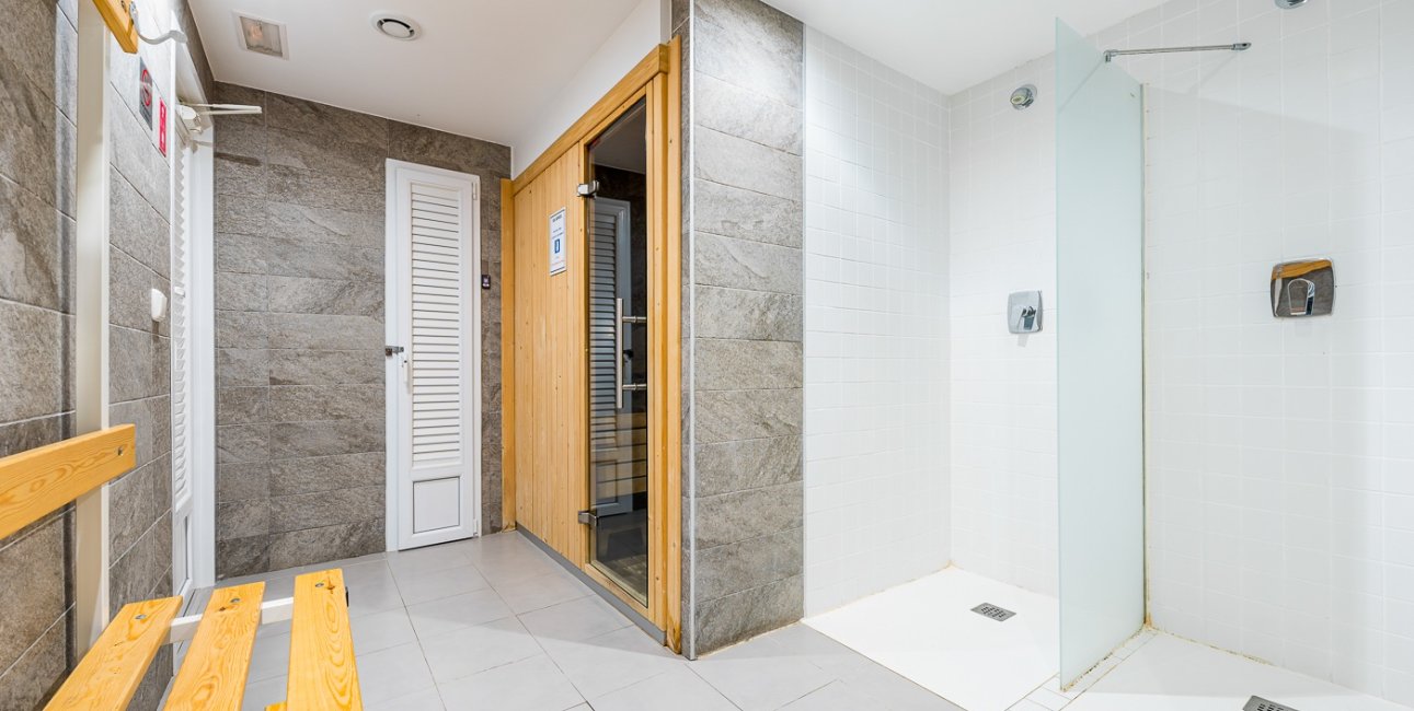 Resale - Apartment / flat -
Orihuela Costa - Punta Prima