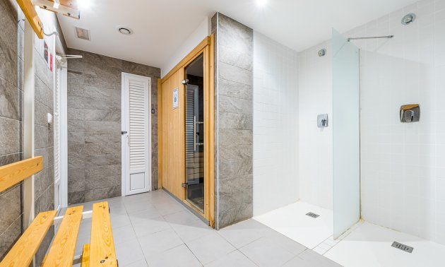 Resale - Apartment / flat -
Orihuela Costa - Punta Prima