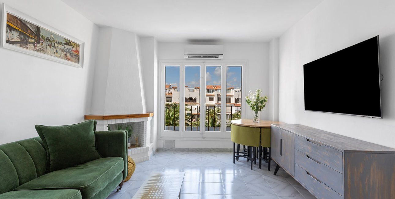 Resale - Apartment / flat -
Torrevieja - La Mata