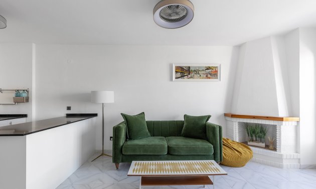 Resale - Apartment / flat -
Torrevieja - La Mata