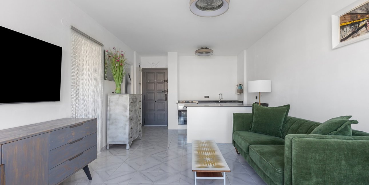 Resale - Apartment / flat -
Torrevieja - La Mata