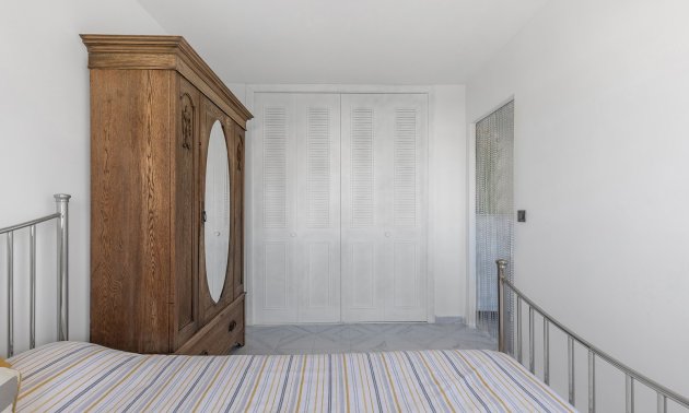 Resale - Apartment / flat -
Torrevieja - La Mata