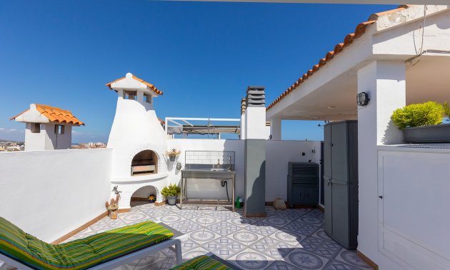 Resale - Apartment / flat -
Torrevieja - La Mata