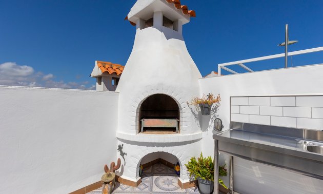 Resale - Apartment / flat -
Torrevieja - La Mata