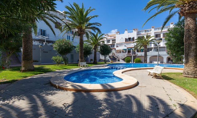 Resale - Apartment / flat -
Torrevieja - La Mata