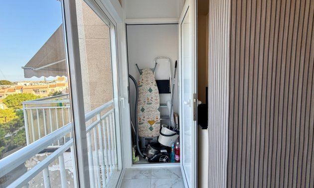 Reventa - Apartamento / piso -
Torrevieja - Los Balcones - Los Altos del Edén