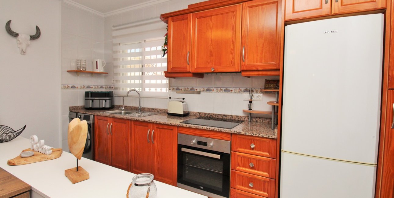 Resale - Villa -
Orihuela Costa - Villamartín