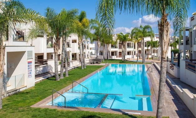 Resale - Apartment / flat -
Torrevieja