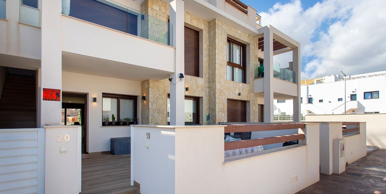 Resale - Apartment / flat -
Torrevieja