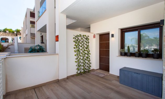 Resale - Apartment / flat -
Torrevieja