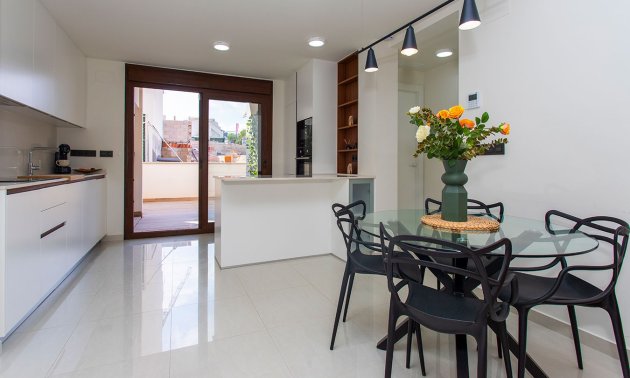 Resale - Apartment / flat -
Torrevieja