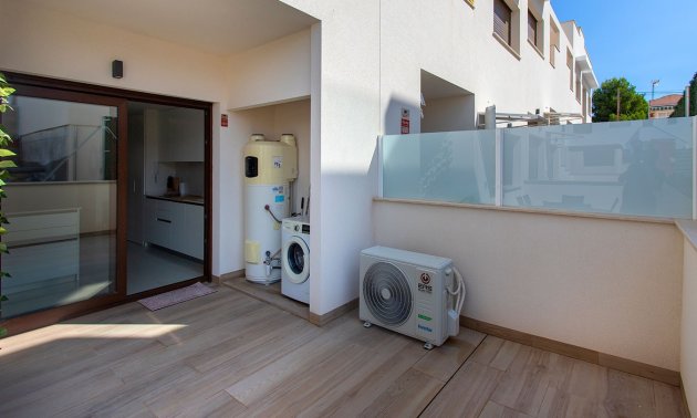 Resale - Apartment / flat -
Torrevieja