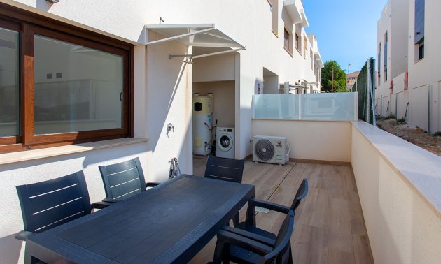Resale - Apartment / flat -
Torrevieja