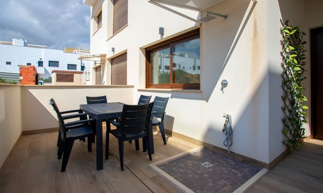 Resale - Apartment / flat -
Torrevieja