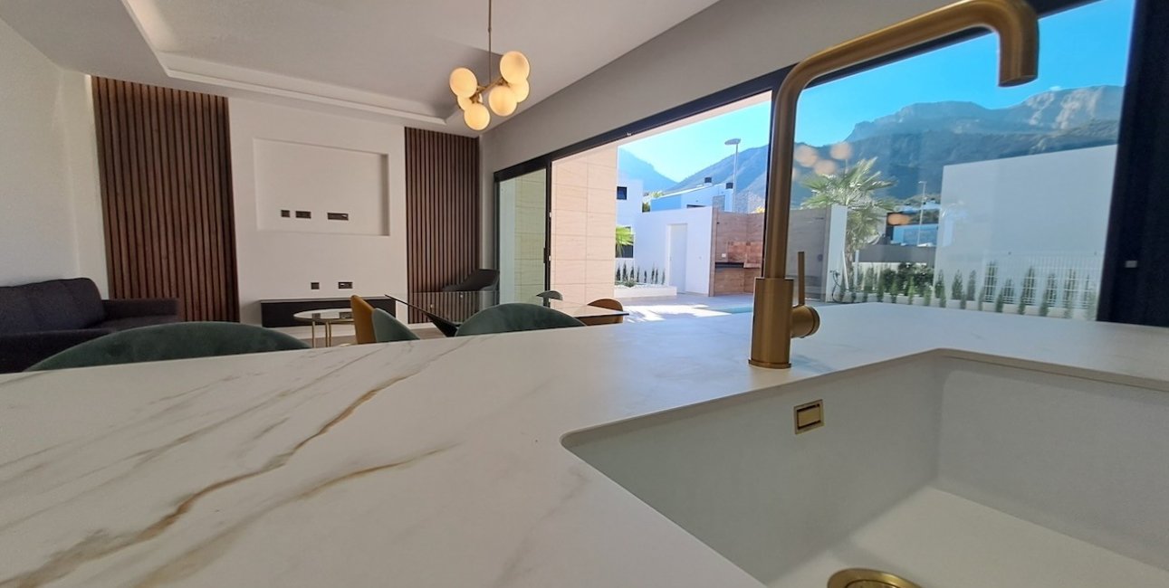 Resale - Villa -
Polop - Urbanizaciones