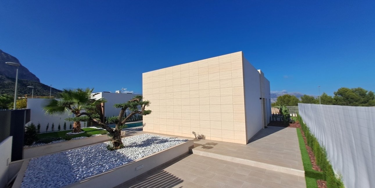 Resale - Villa -
Polop - Urbanizaciones