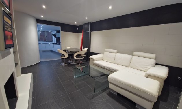 Resale - Apartment / flat -
Torrevieja - Playa del Cura