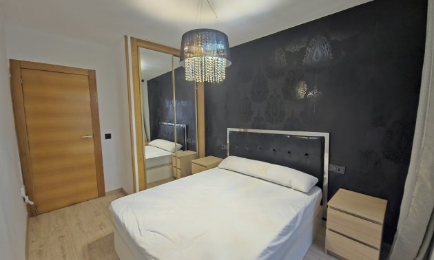 Resale - Apartment / flat -
Torrevieja - Playa del Cura