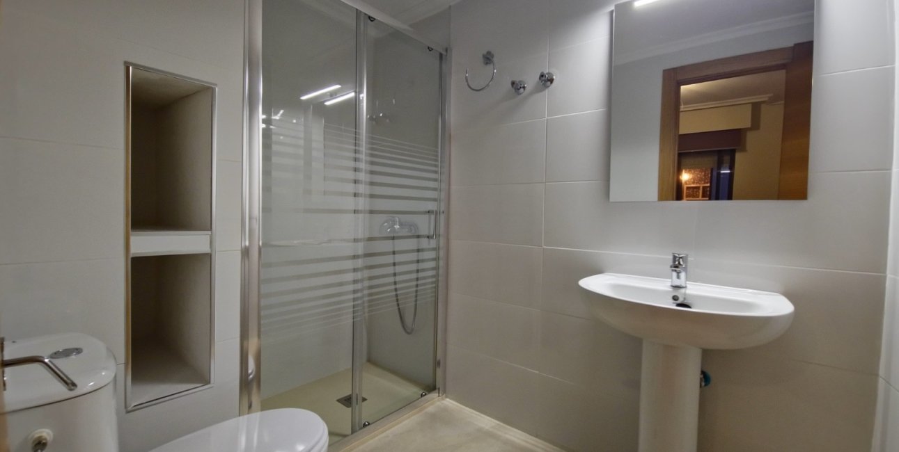 Resale - Apartment / flat -
Torrevieja - Playa del Cura