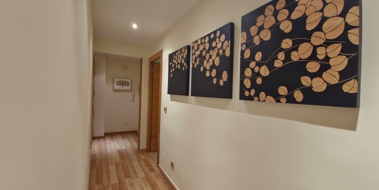 Resale - Apartment / flat -
Torrevieja - Playa del Cura