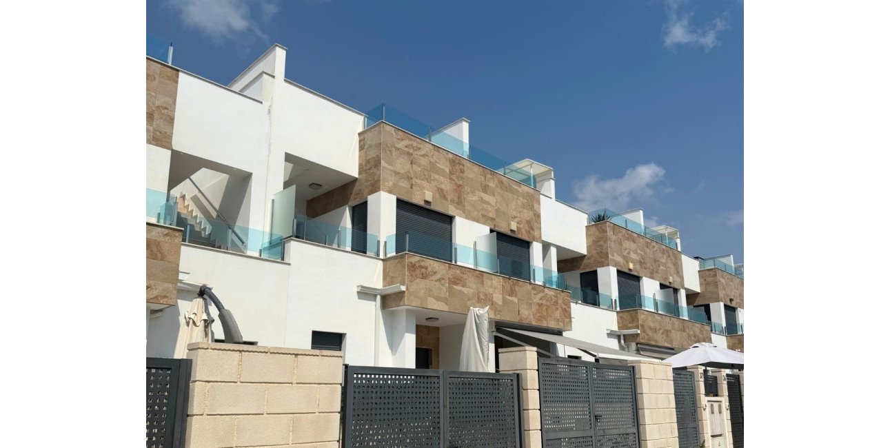 Resale - Townhouse -
Orihuela Costa - Playa Flamenca