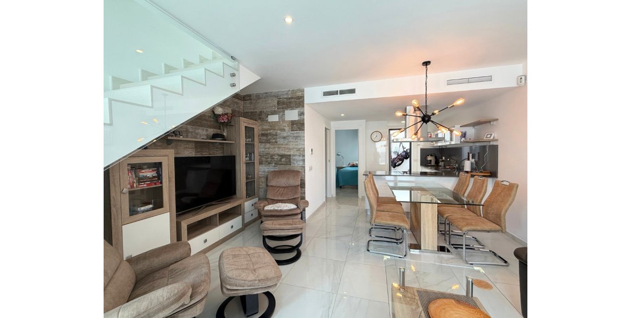 Resale - Townhouse -
Orihuela Costa - Playa Flamenca