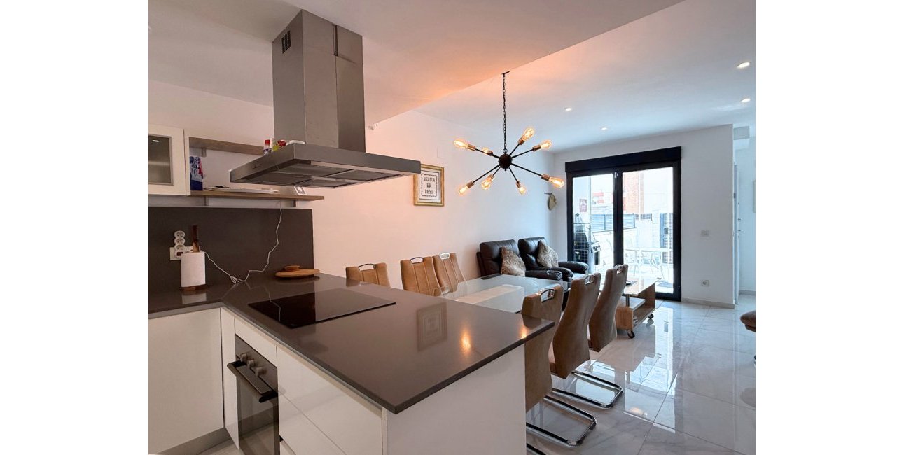 Resale - Townhouse -
Orihuela Costa - Playa Flamenca