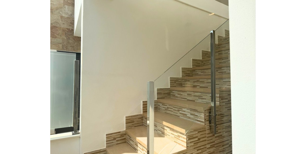 Resale - Townhouse -
Orihuela Costa - Playa Flamenca