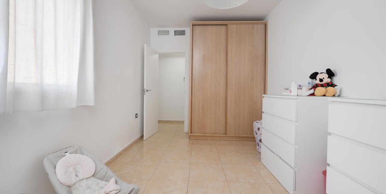 Reventa - Apartamento / piso -
Torrevieja - Paseo maritimo
