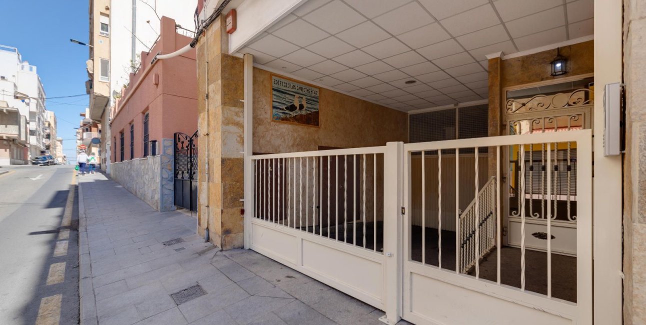 Reventa - Apartamento / piso -
Torrevieja - Paseo maritimo