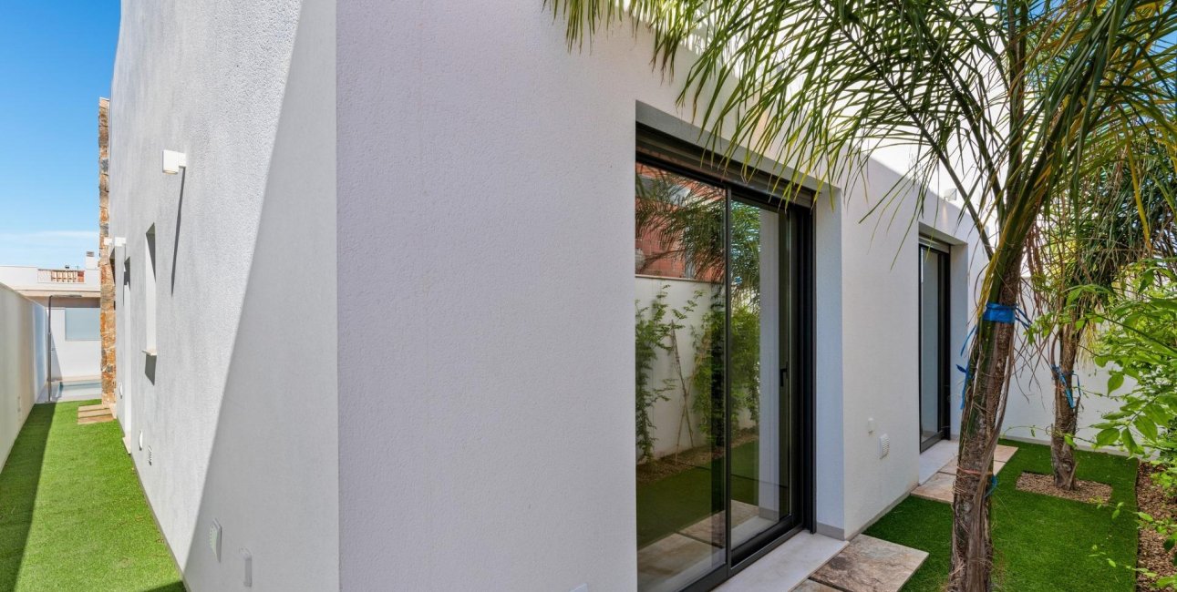 Obra nueva - Bungalow -
Pilar de la Horadada - Parque del Mediterraneo