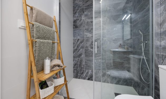 Obra nueva - Apartamento / piso -
San Miguel de Salinas - Pueblo