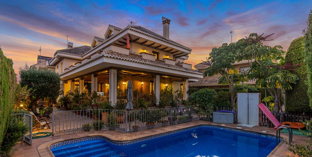 Resale - Villa -
Torrevieja - La Veleta