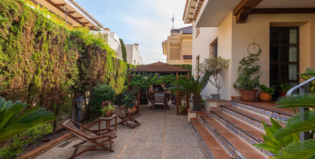 Resale - Villa -
Torrevieja - La Veleta