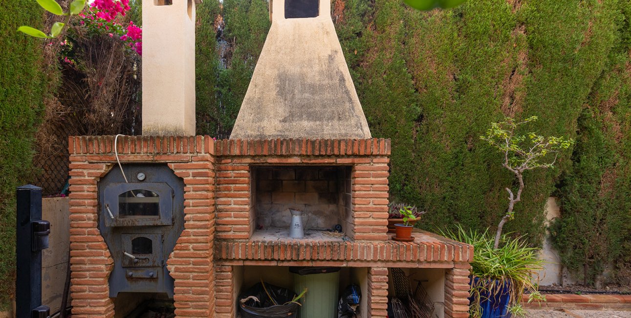 Resale - Villa -
Torrevieja - La Veleta