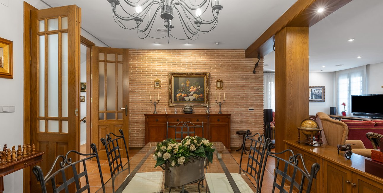 Resale - Villa -
Torrevieja - La Veleta