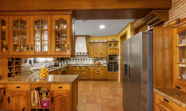 Resale - Villa -
Torrevieja - La Veleta