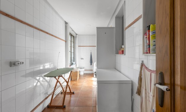 Resale - Villa -
Torrevieja - La Veleta