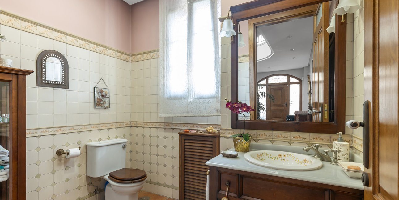 Resale - Villa -
Torrevieja - La Veleta