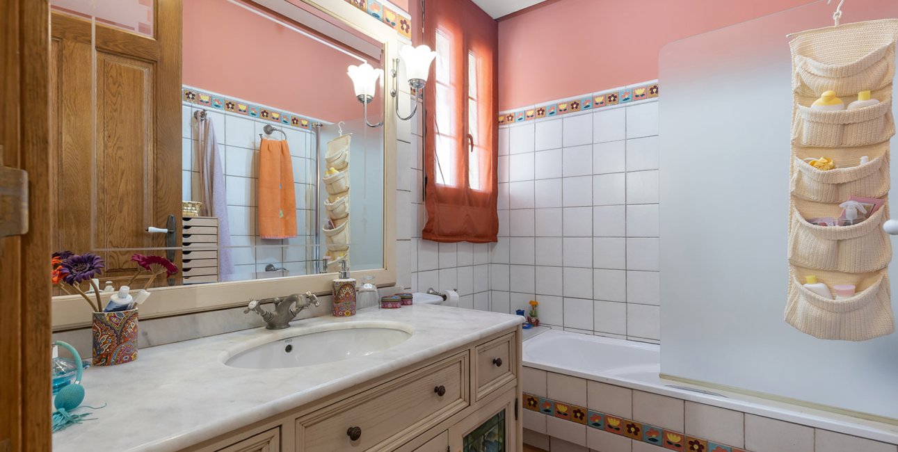 Resale - Villa -
Torrevieja - La Veleta