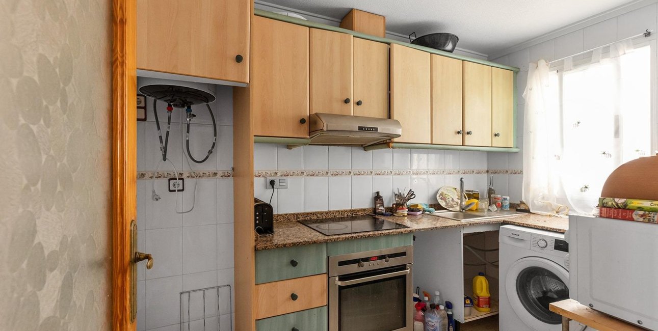 Resale - Apartment / flat -
Torrevieja - Estacion de autobuses