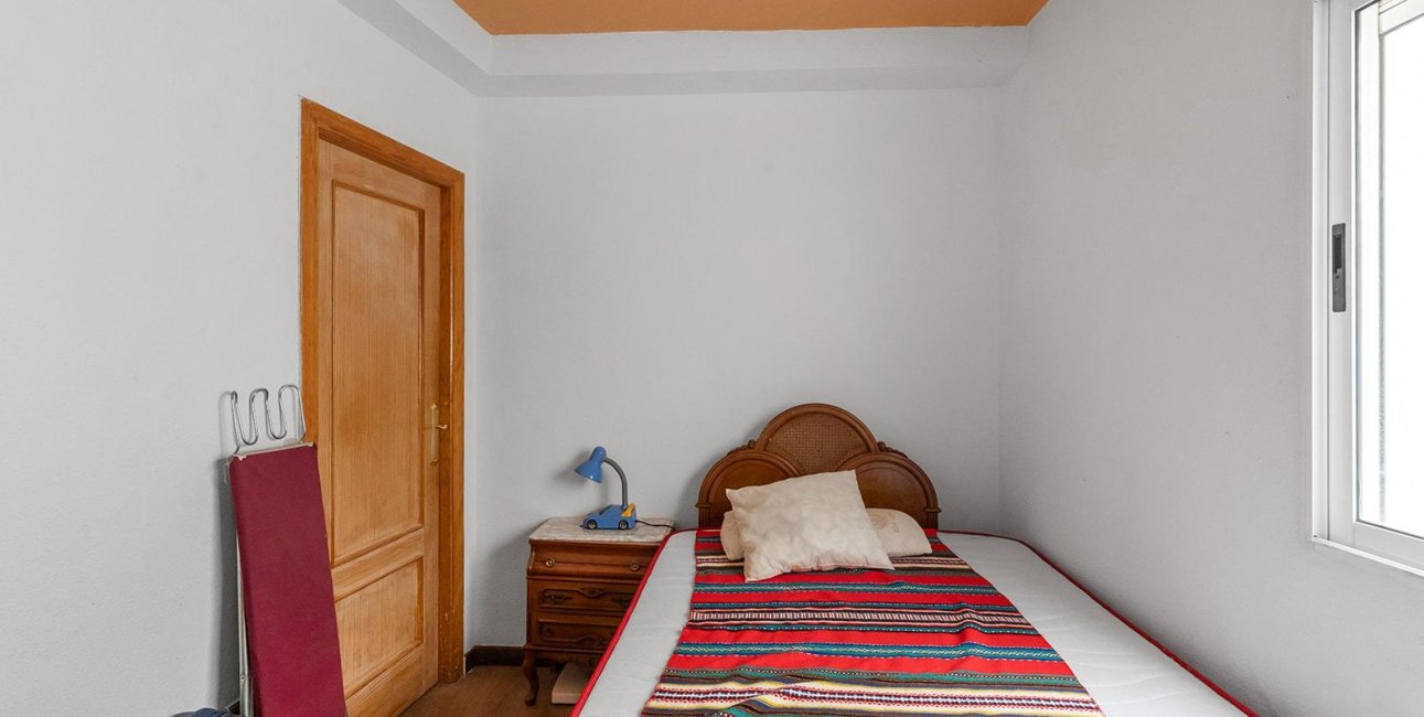 Resale - Apartment / flat -
Torrevieja - Estacion de autobuses