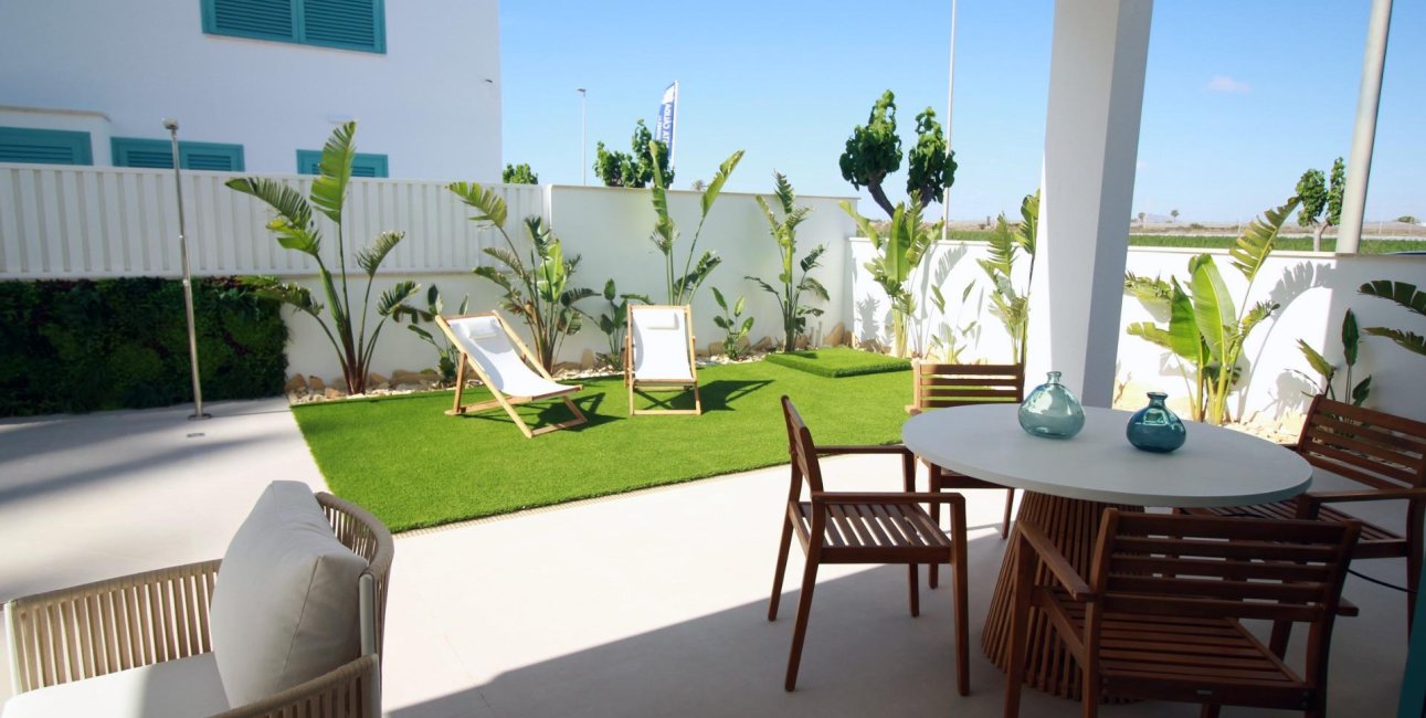 Obra nueva - Bungalow -
Pilar de la Horadada - Torre De La Horadada