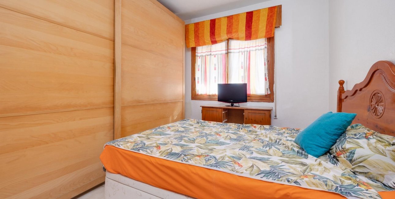 Rynek wtórny - Bungalow -
Torrevieja - La Veleta