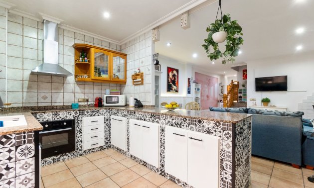 Resale - Townhouse -
Rojales - Rojales - Village