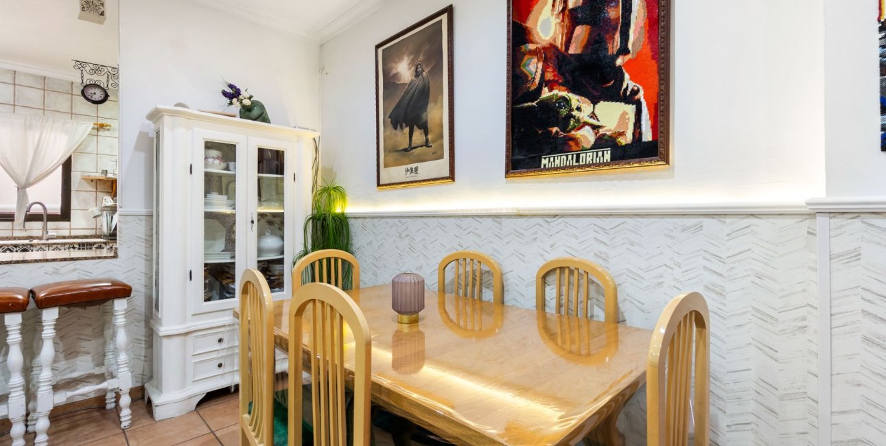 Resale - Townhouse -
Rojales - Rojales - Village