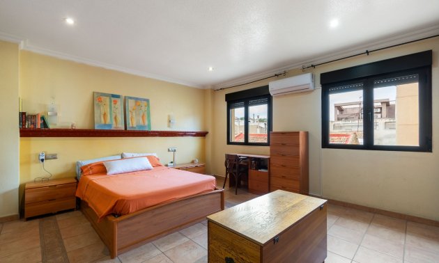 Resale - Townhouse -
Rojales - Rojales - Village